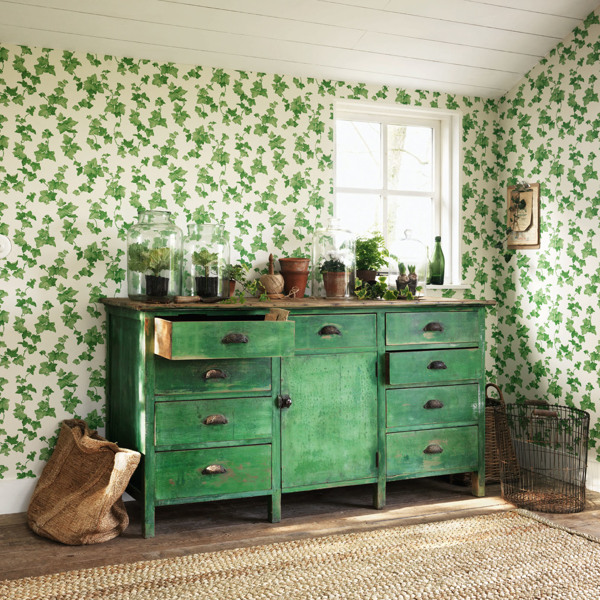 Hedera Green Wallpaper by Sanderson
